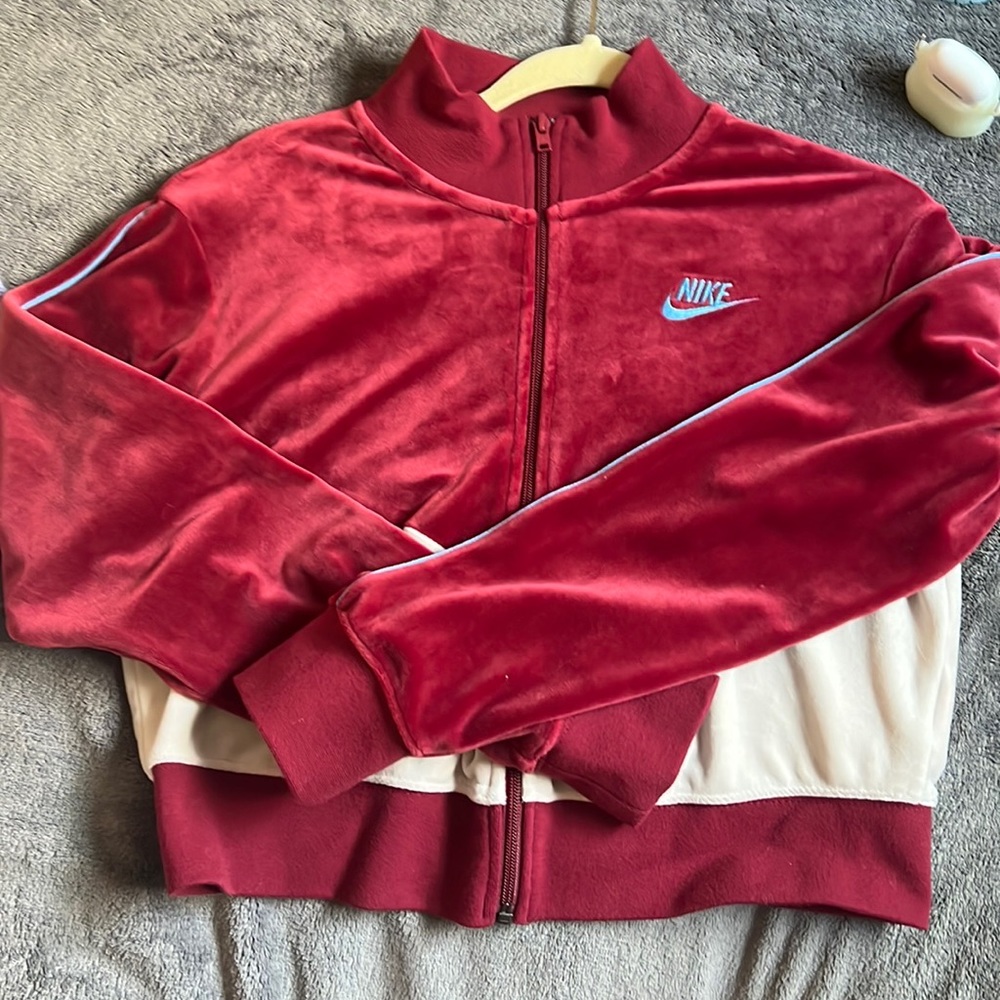 Nike Rare Vintage 90’s Velour Heritage Zip Up